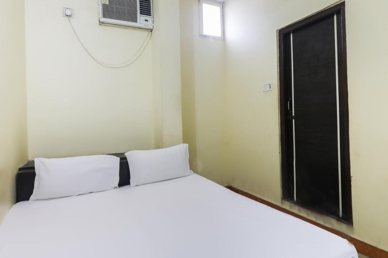 SPOT ON 48832 Balaji Parisar Hotel Ujjain Bagian luar foto